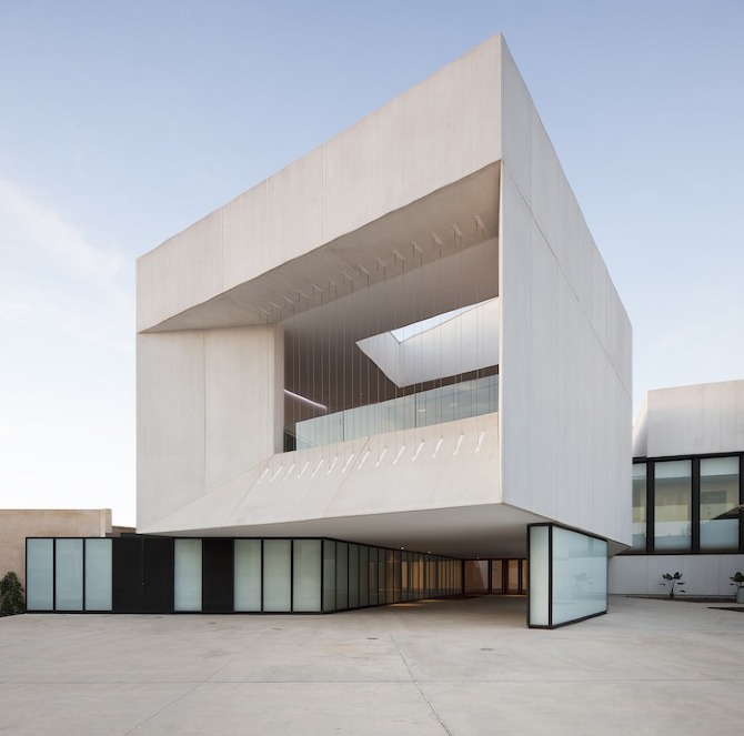 Fernando%20Alda%207350 09 New Theatre in Almonte by Juan Pedro Donaire Barbero in THISISPAPER MAGAZINE